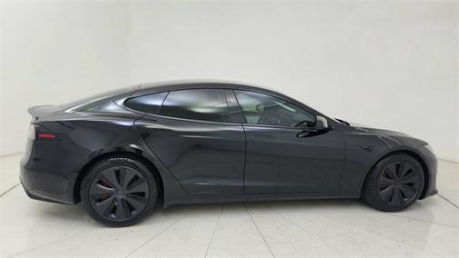 2024 Tesla Model S Plaid