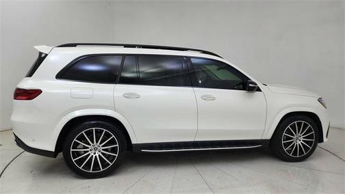 2024 Mercedes-Benz GLS 450 4MATIC