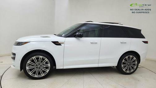 2025 Land Rover Range Rover Sport SE