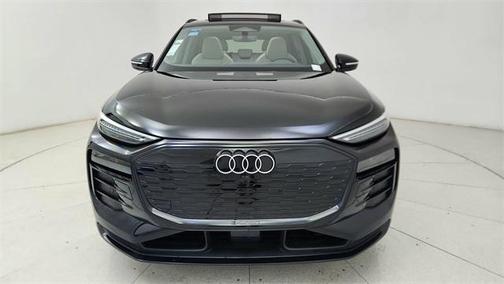 2025 Audi Q6 e-tron Premium Plus quattro