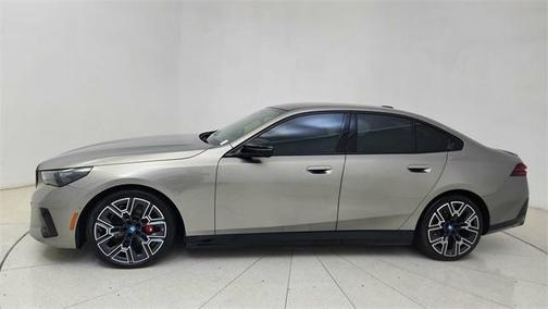 2024 BMW i5 M60