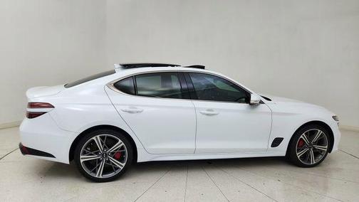 2025 Genesis G70 2.5T RWD