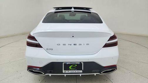2025 Genesis G70 2.5T RWD