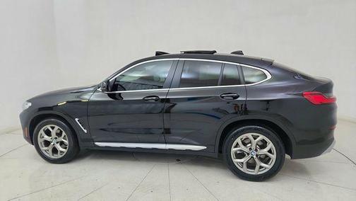 2025 BMW X4 xDrive30i