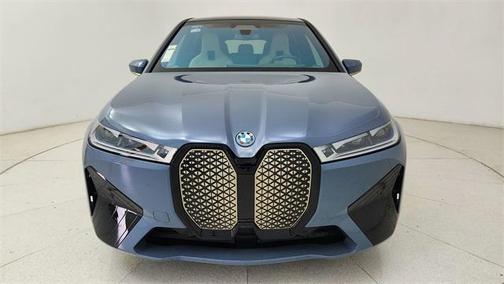 2023 BMW iX M60