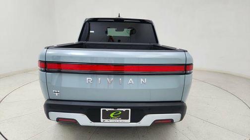 2023 Rivian R1T Adventure