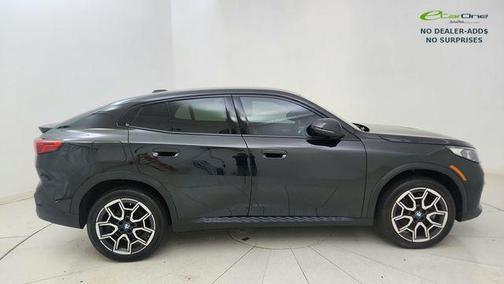 Black Sapphire Metallic 2025 BMW X2 xDrive28i