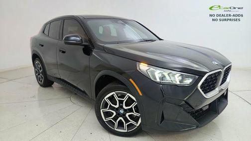 Black Sapphire Metallic 2025 BMW X2 xDrive28i