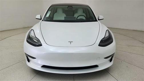 2022 Tesla Model 3 Standard Range