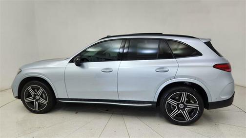 2025 Mercedes-Benz GLC 300 4MATIC