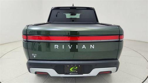 2025 Rivian R1T Adventure Dual Motor Standard Pack