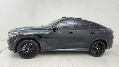 2023 BMW X6 M50i
