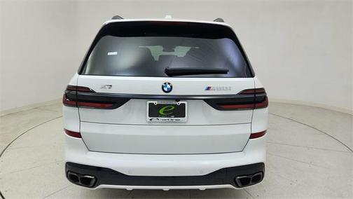 2026 BMW X7 M60i