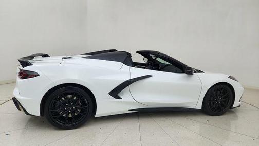 Arctic White 2024 Chevrolet Corvette Stingray w/2LT