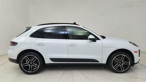 2021 Porsche Macan Base
