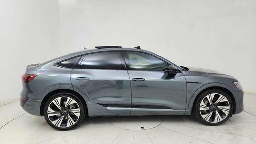 2024 Audi Q8 e-tron Prestige