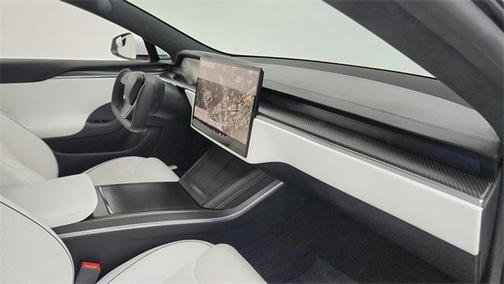 2022 Tesla Model S Plaid
