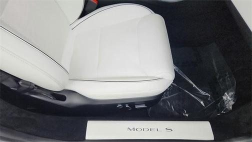 2022 Tesla Model S Plaid