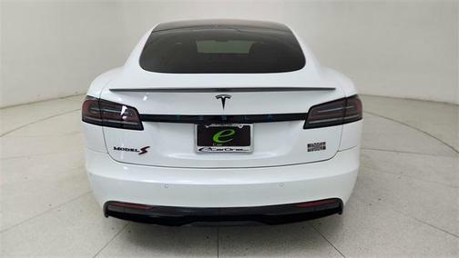 2022 Tesla Model S Plaid