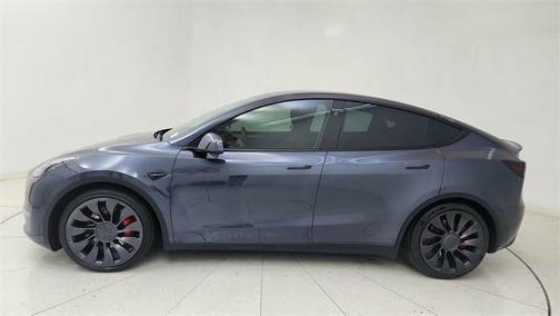 2024 Tesla Model Y Performance Dual Motor All-Wheel Drive