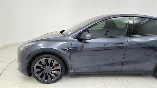 2024 Tesla Model Y Performance Dual Motor All-Wheel Drive