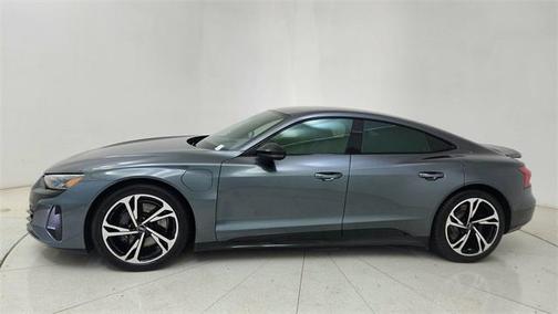 2023 Audi e-tron GT Prestige quattro