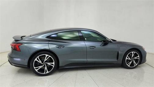 2023 Audi e-tron GT Prestige quattro