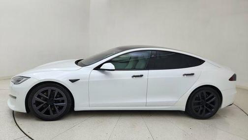 2022 Tesla Model S Base