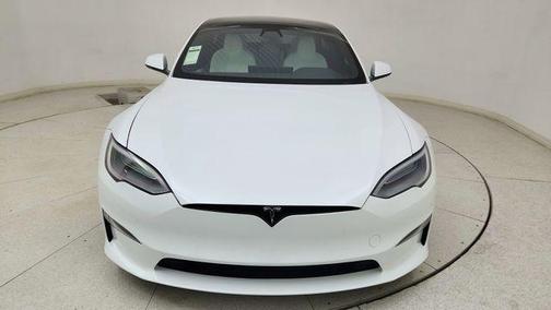 2022 Tesla Model S Base