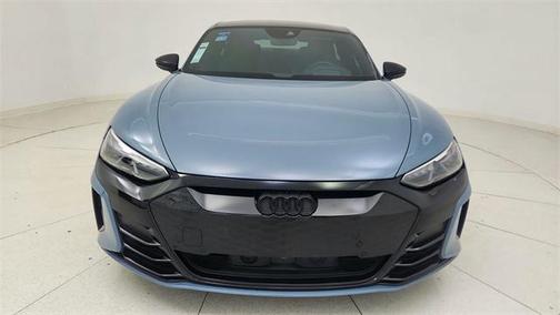 2022 Audi e-tron GT Prestige