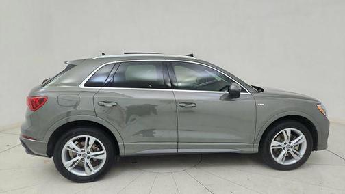 2020 Audi Q3 45 S line Premium