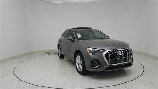 2020 Audi Q3 45 S line Premium