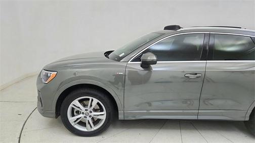 2020 Audi Q3 45 S line Premium