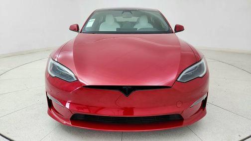 2022 Tesla Model S Plaid