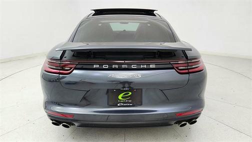 2018 Porsche Panamera 4S