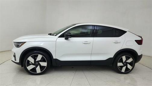 2024 Volvo C40 Recharge Pure Electric Twin Ultimate