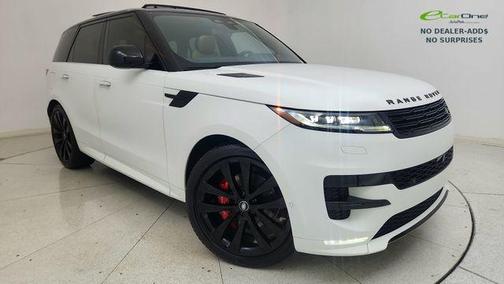 Fuji White 2024 Land Rover Range Rover Sport SE