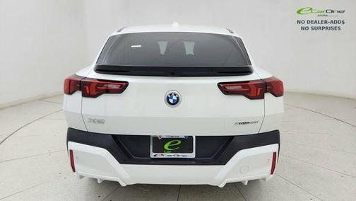 White 2025 BMW X2 xDrive28i