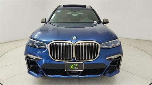 2022 BMW X7 M50i