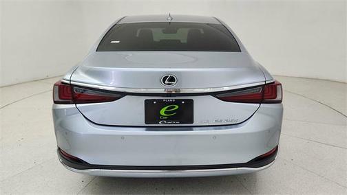 2024 Lexus ES 250 Base