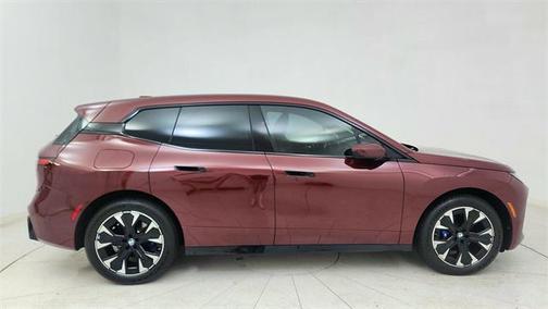 2026 BMW iX xDrive45