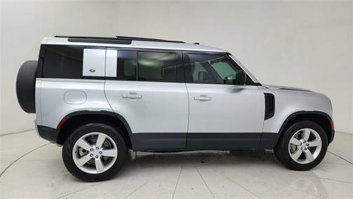 2024 Land Rover Defender 110 P400 S
