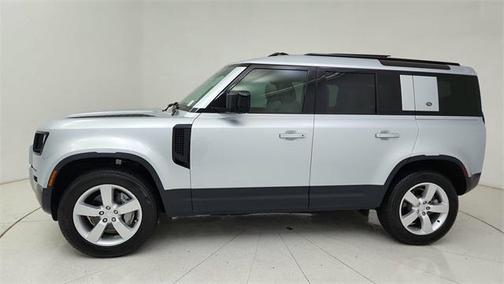 2024 Land Rover Defender 110 P400 S