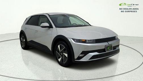 Cyber Gray 2025 Hyundai IONIQ 5 SE