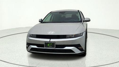 Cyber Gray 2025 Hyundai IONIQ 5 SE