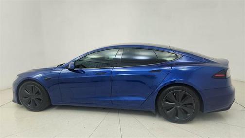 2022 Tesla Model S Base