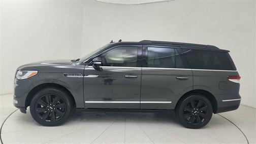 2024 Lincoln Navigator Black Label