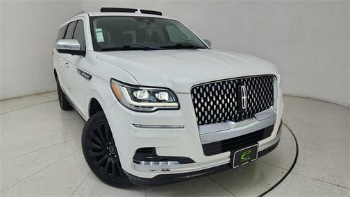 2022 Lincoln Navigator Black Label