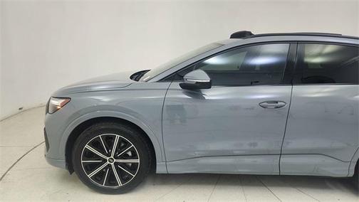 2025 Audi Q4 e-tron Premium 45 quattro