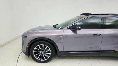 2024 Cadillac LYRIQ Sport